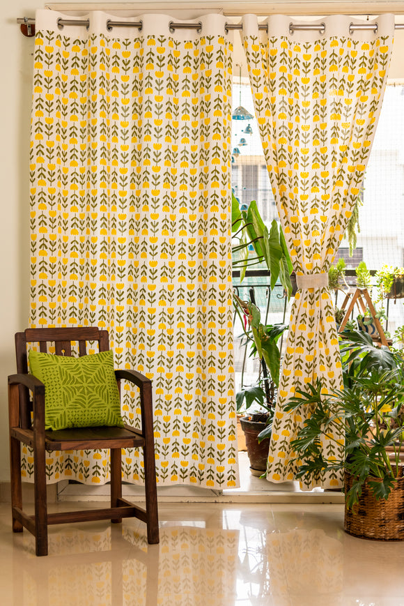 Hand Block Print Rukma Cotton Curtain in Yellow and Moss Green - SINGLE