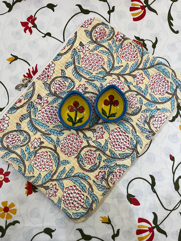 Elegant Tablet Sleeve with twin pottery diyas_in shades of Blue